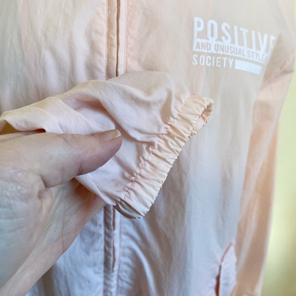 Soie pink lightweight windbreaker S/M - Picture 4 of 11